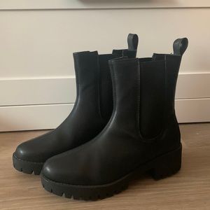Black Chelsea Ankle Boots